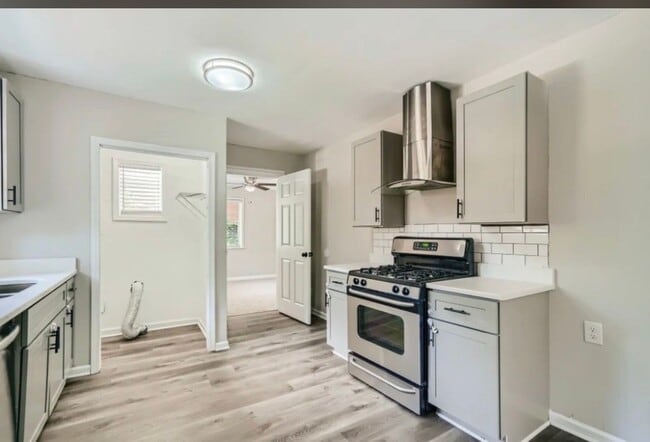 Photo - 1401 Richard Rd