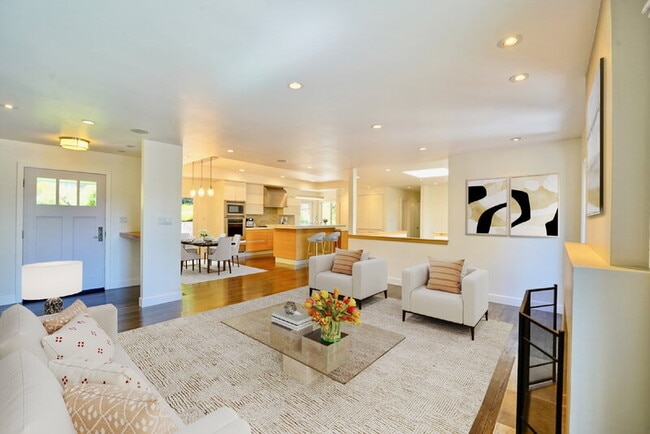 Photo - 10 Idalia Ct