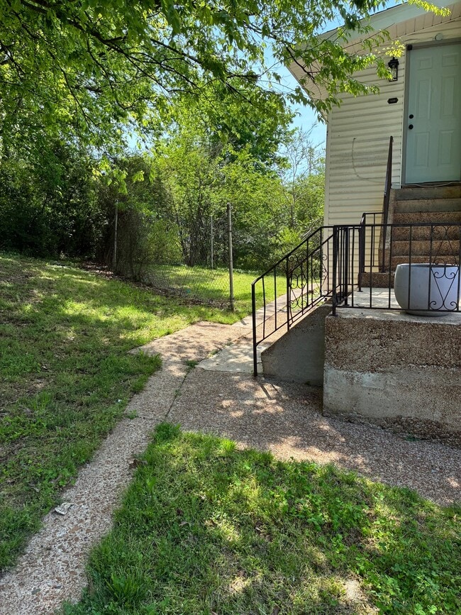 Photo - 530 N Royal Ave