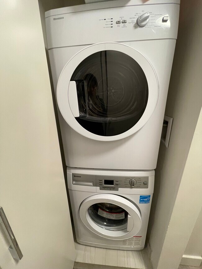 Photo - 4408 Cambie St Unit Parc Elise