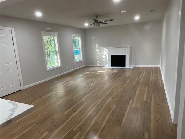 Photo - 1008 Commerce Dr