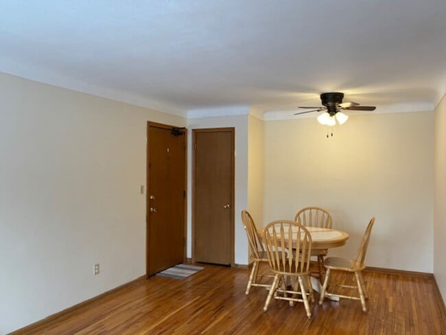 Photo - 1330 St Clair Ave Unidad 6