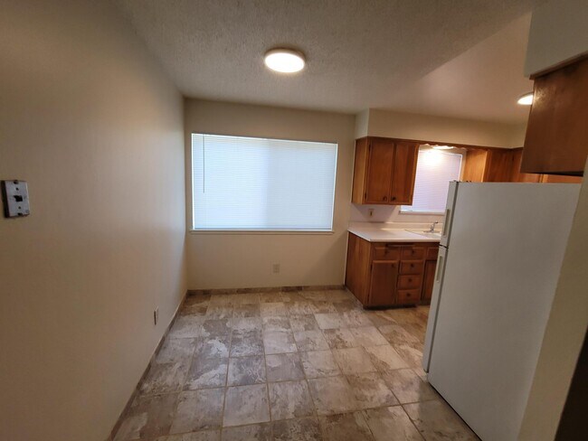 Riviera Terrace Apartments