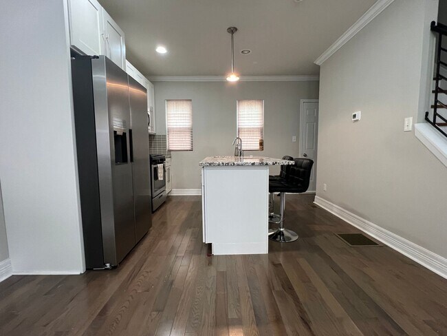 Photo - Stunning 3-Bedroom Townhome in Francisville! Available NOW!