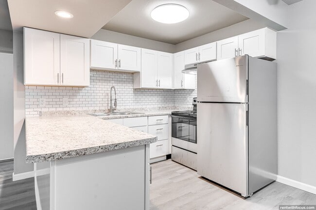 Photo - Stonecreek Apartments