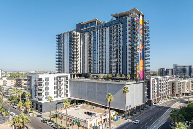 Building Photo - Saiya Rental