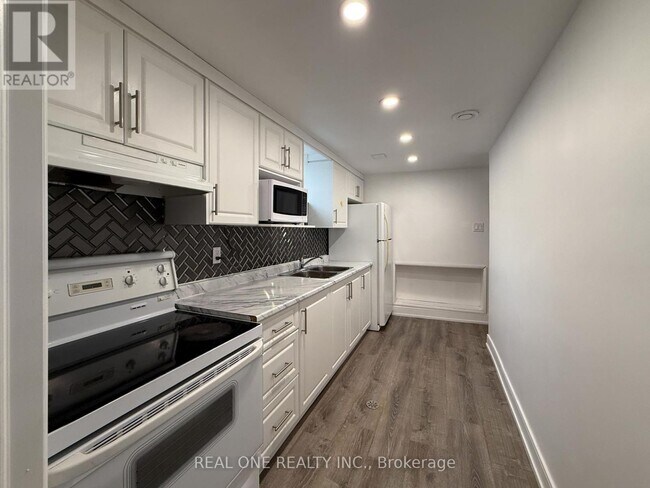 Photo - 3421 Ellengale Dr