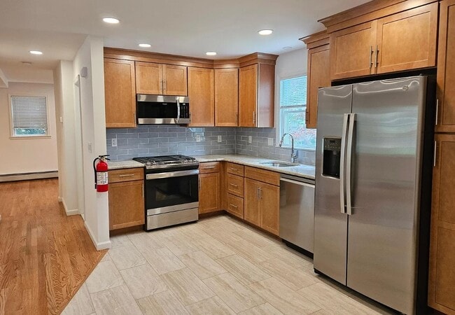 Photo - 31 Lakeview Rd