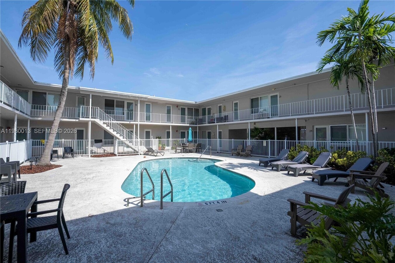 Photo - 1940 Biarritz Dr Unit 22