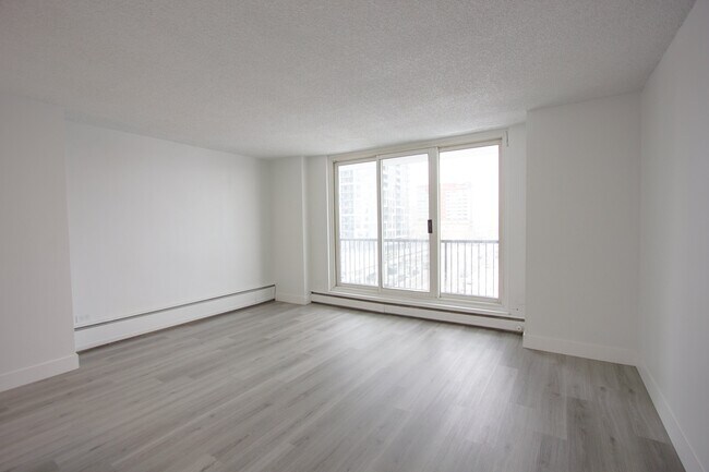 Photo - Bristol Tower