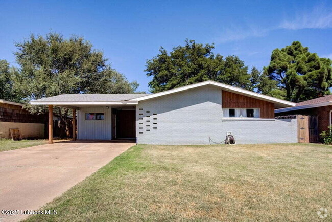 Building Photo - 2818 58th St Rental
