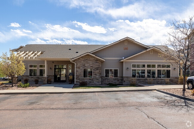Leasing Office & Clubhouse - Copper Creek Apts