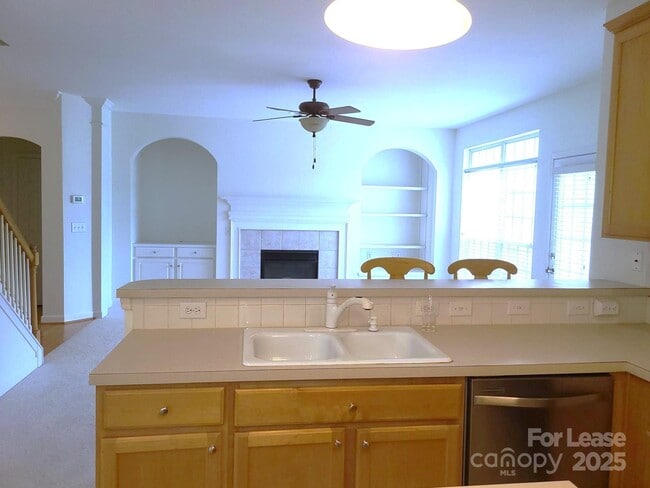 Photo - 17213 Cranwood Ave