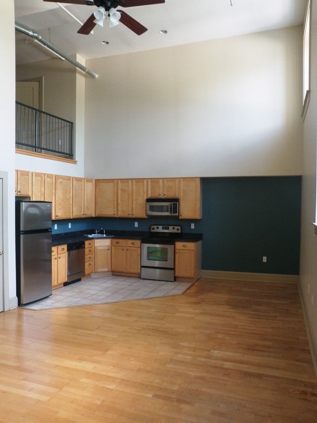Theresa Park Loft Apartments