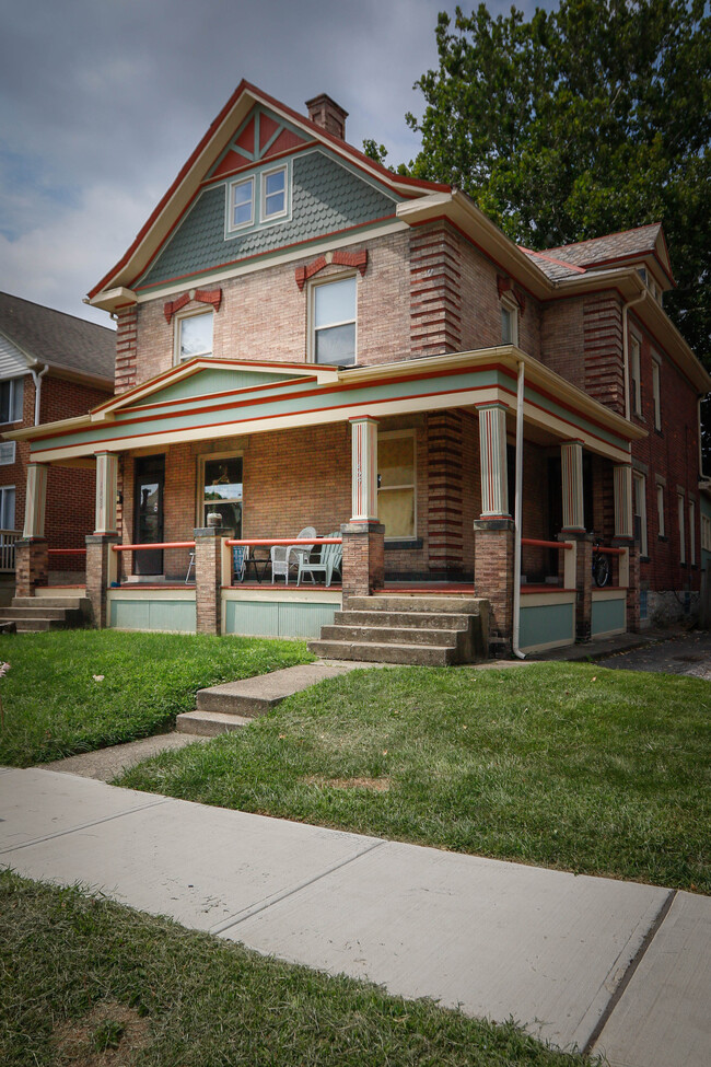 Building Photo - 1427 Hunter Ave Rental