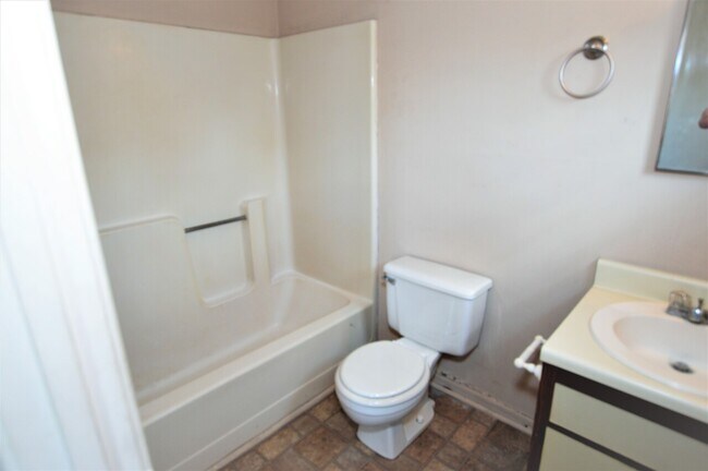 Photo - College Corner Apartments Unidad 2