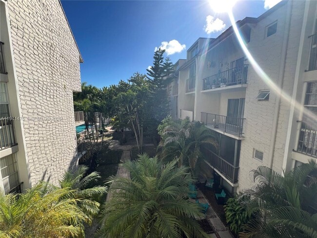 Photo - 6900 N Kendall Dr Unit A309