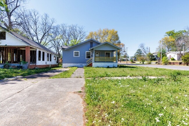 Photo - 1830DUPLEX Unidad A-Exeter Ave