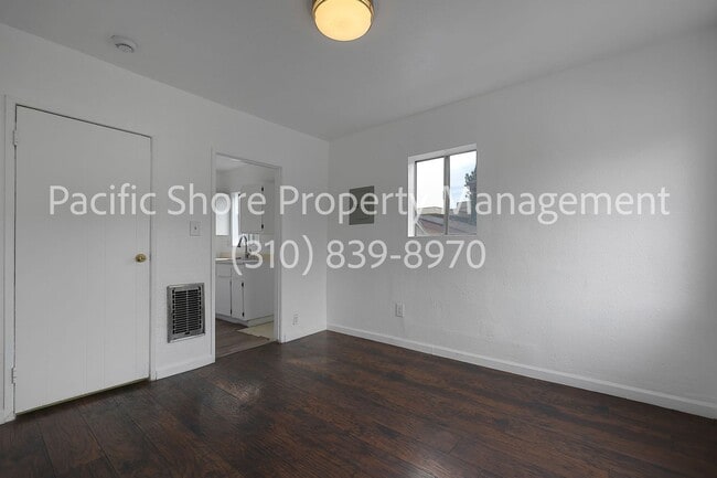 Photo - 839 Bartlett St Unit 839 3/4