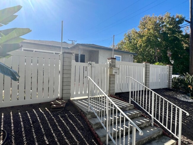 Building Photo - 1843 Fortuna Ave Unit 3992 Sequoia Street Rental