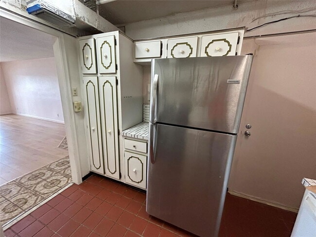 Building Photo - 3301 Spanish Moss Terrace Unit 308