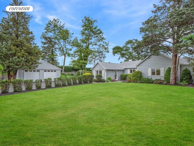 Photo - 46 Little Neck Rd