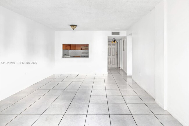 Photo - 10000 NW 80th Ct Unit 2162