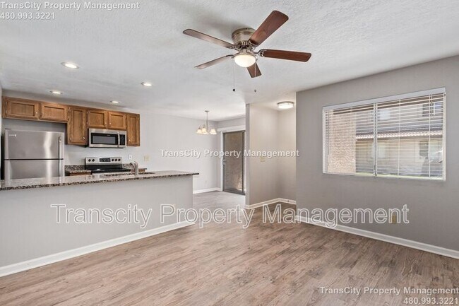 Photo - 520 N Stapley Dr
