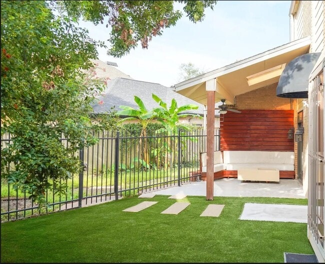 Photo - 1111 Potomac Dr
