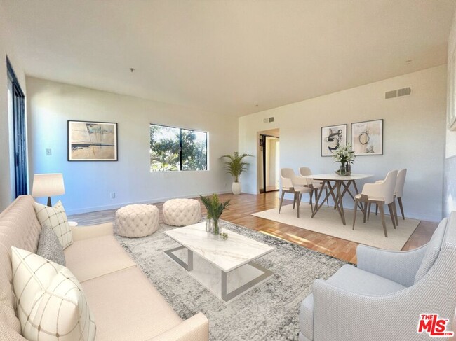 Photo - 1610 Broadway Apartment Unit #303