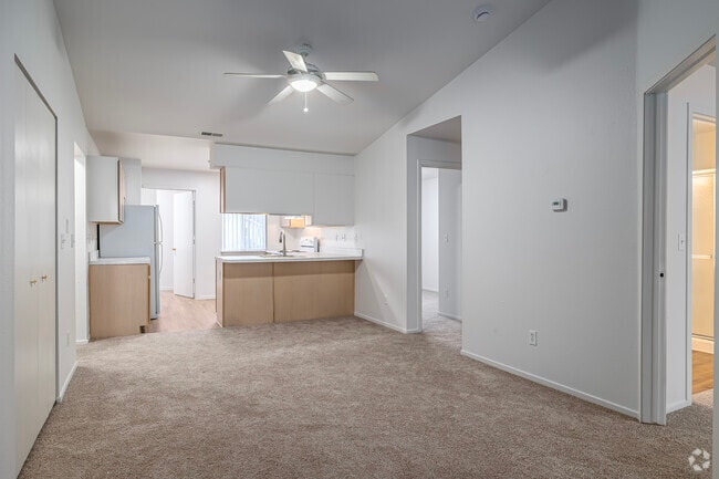 3BD, 2BA - 1638SF