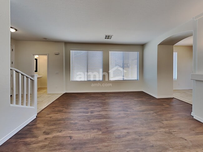 Photo - 15131 N 145th Ave