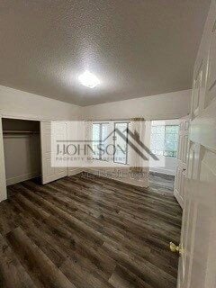 Photo - 830 N Van Buren St Unit D