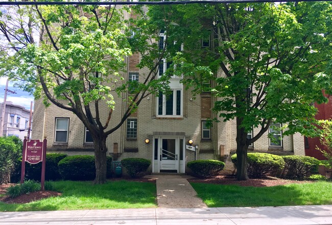 Building Photo - MAYFLOWER Rental