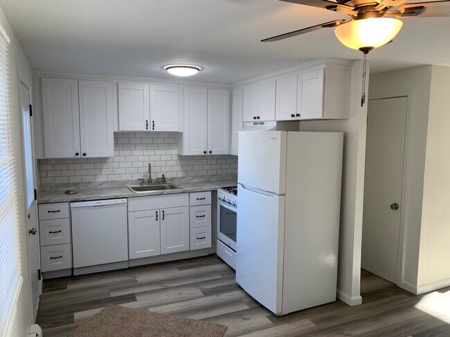Photo - 74 Glen Eagle Dr Townhome