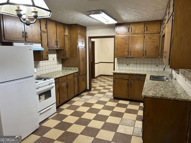 Photo - 1530 Oleander Ln SW House