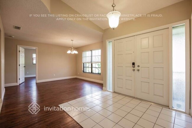 Photo - 2212 Viscaya Pkwy