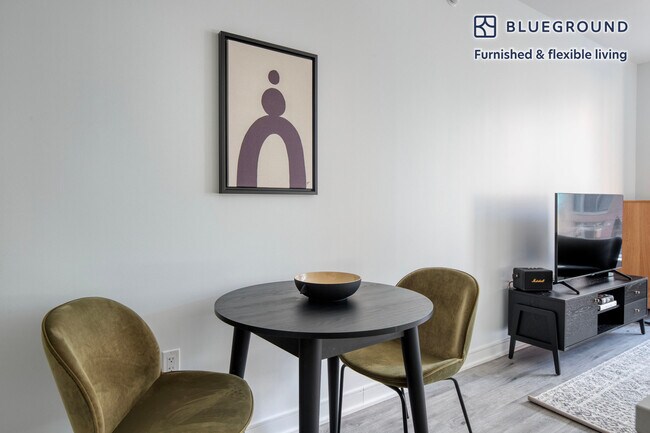 Photo - 949 1st St SE Apartamento Unidad FL5-ID733