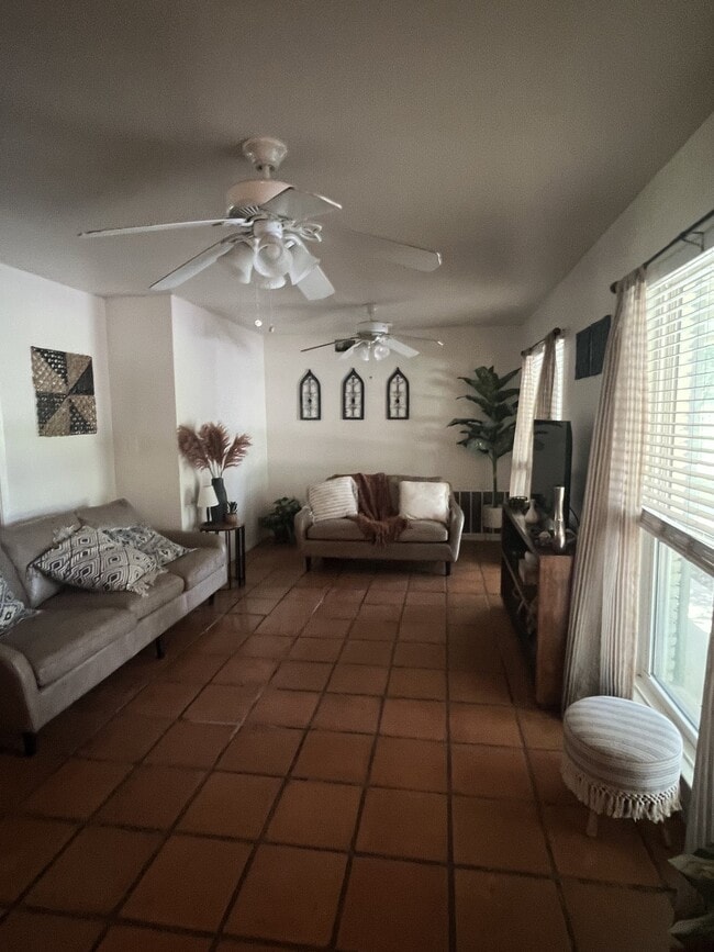 Photo - 1014 Mt Kisco Dr