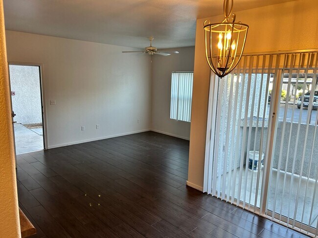 Photo - Beautiful unfurnished 2 bedroom in the Sou... Unit 1089 - Tuscano 1089