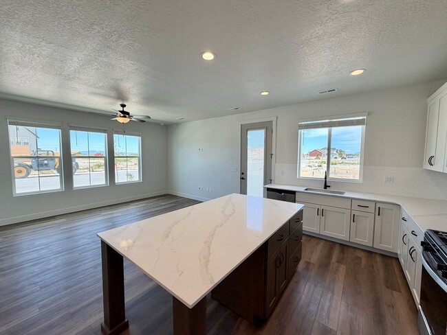 Photo - Brand New Rental Alert – JDC Ranch, Plain City!