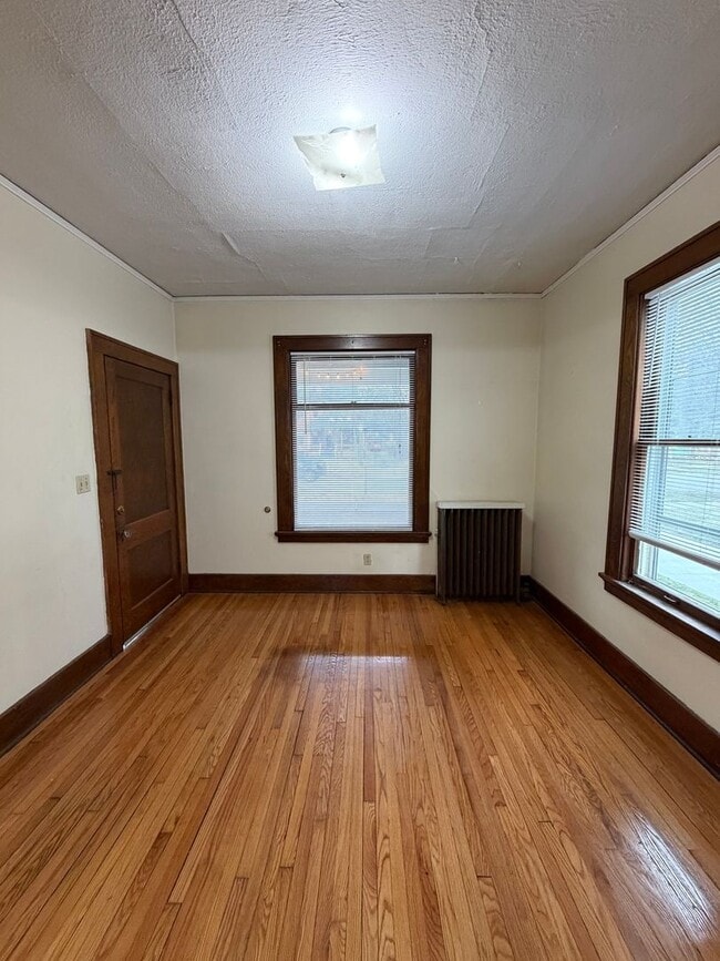 Photo - 316 N Sycamore St Unit 1