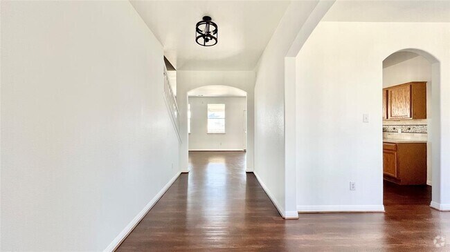 Building Photo - 1102 Middle Brook Dr Rental