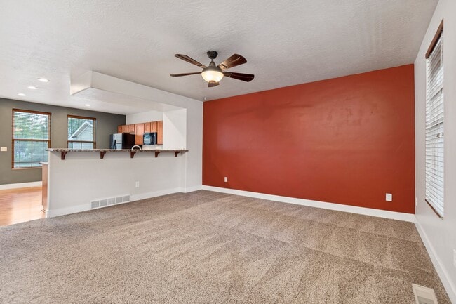 Photo - 10634 Topview Rd