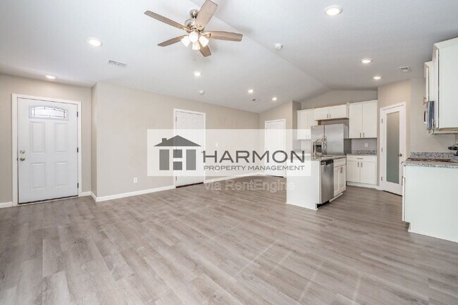 Photo - 412 N Georgie Ave