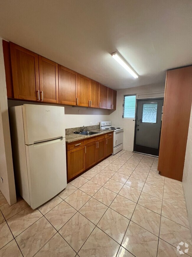 Building Photo - 2 bedroom, 1 bath, 1 parking in Makiki! Rental