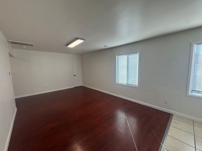 Photo - Recently Remodeled 2 Bedroom, on San Pablo Ave, in East Richmond Area Unit 12450-B