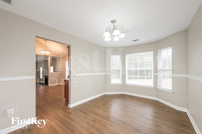 Photo - 52 Hamilton Dr