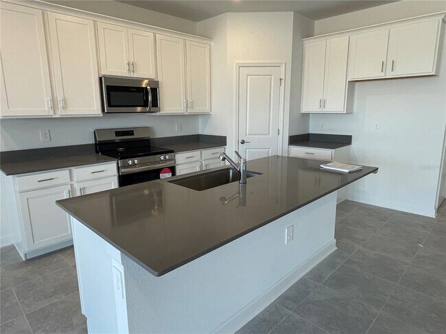 Photo - 5267 Dagenham Dr
