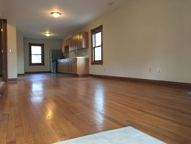 Photo - 460 E Lincoln Ave Unit MKE-460-Lower